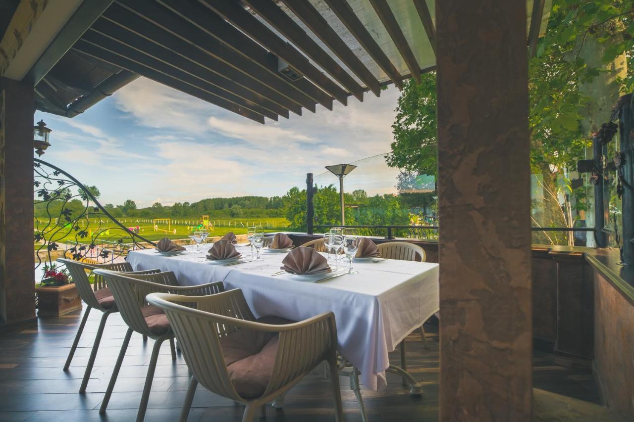 Hotel Dunav 이록 외부 사진