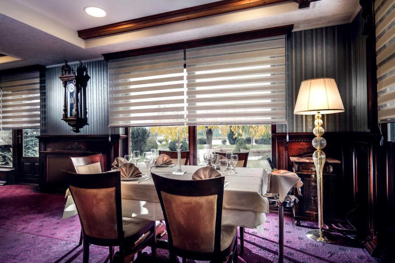 Hotel Dunav 이록 외부 사진