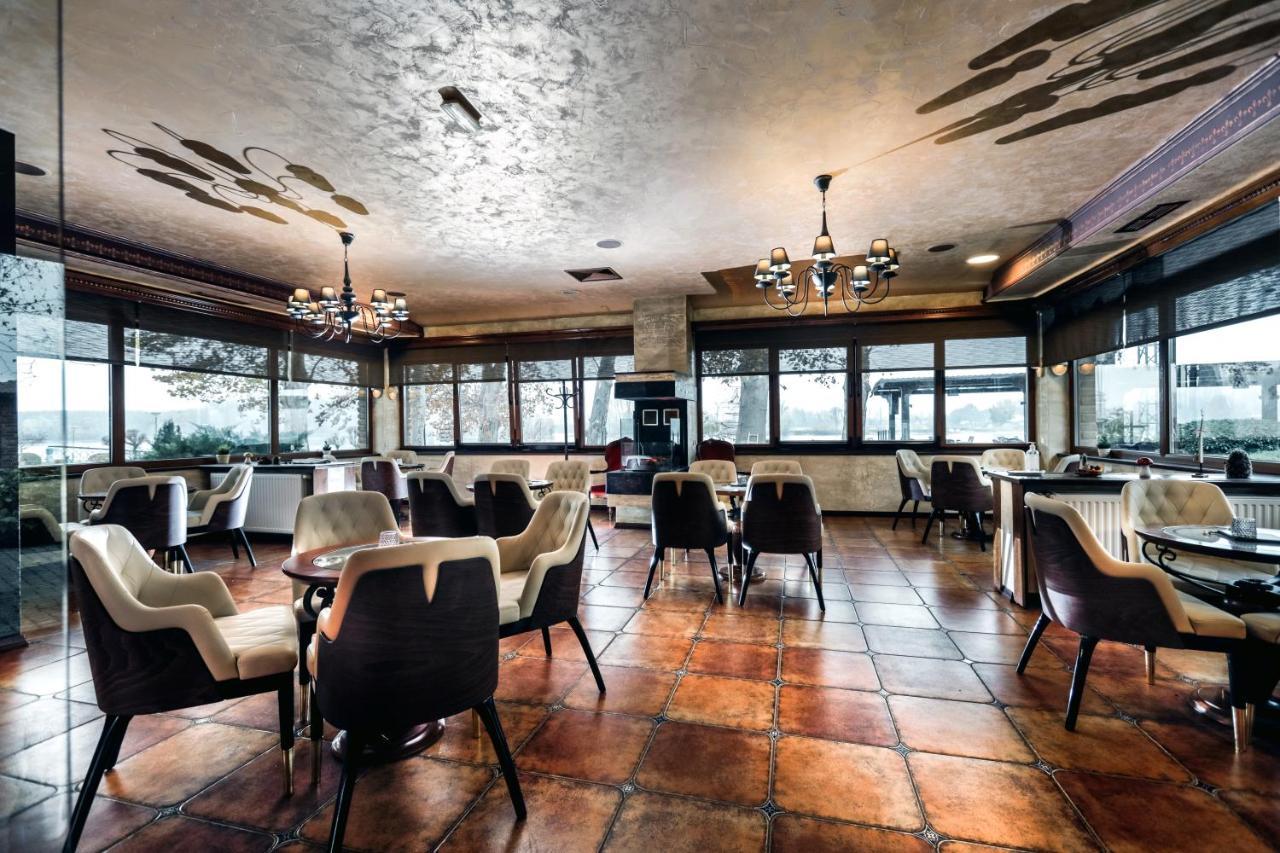Hotel Dunav 이록 외부 사진