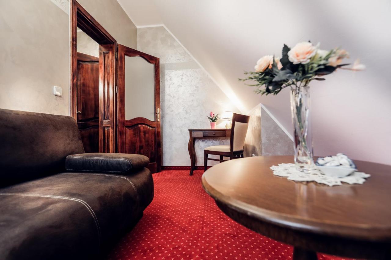 Hotel Dunav 이록 외부 사진