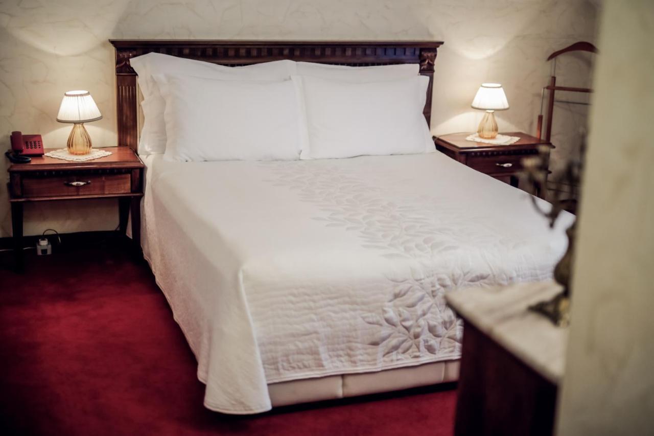 Hotel Dunav 이록 외부 사진