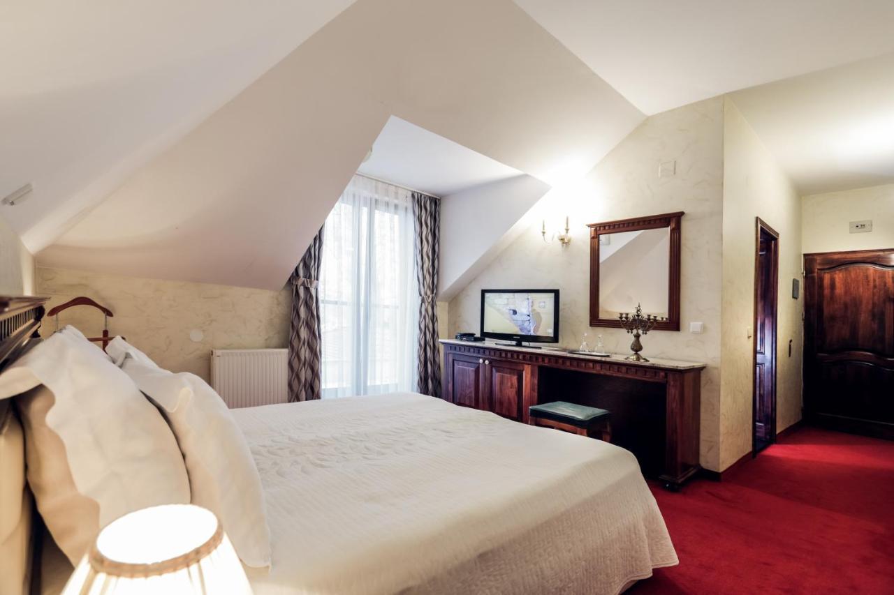 Hotel Dunav 이록 외부 사진